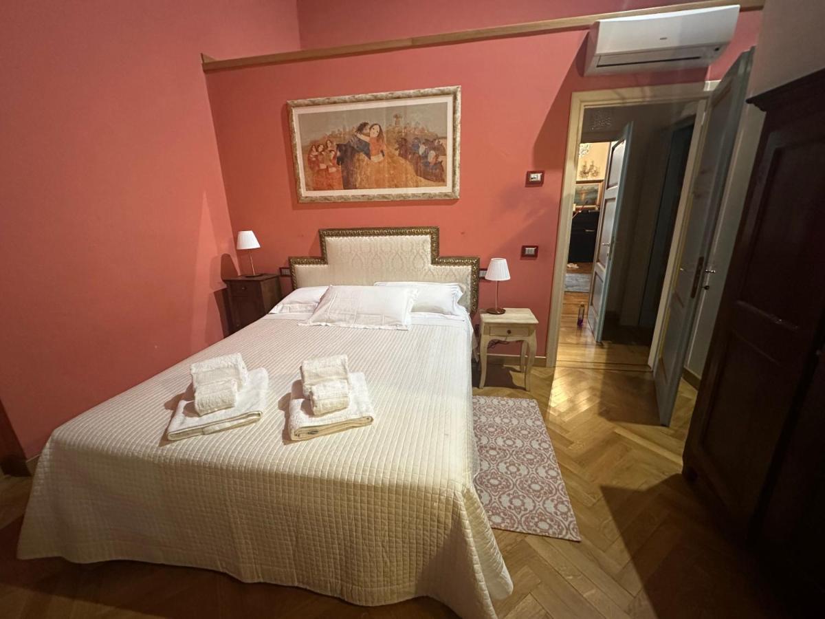 In Centro Lovely Home Лукка Экстерьер фото